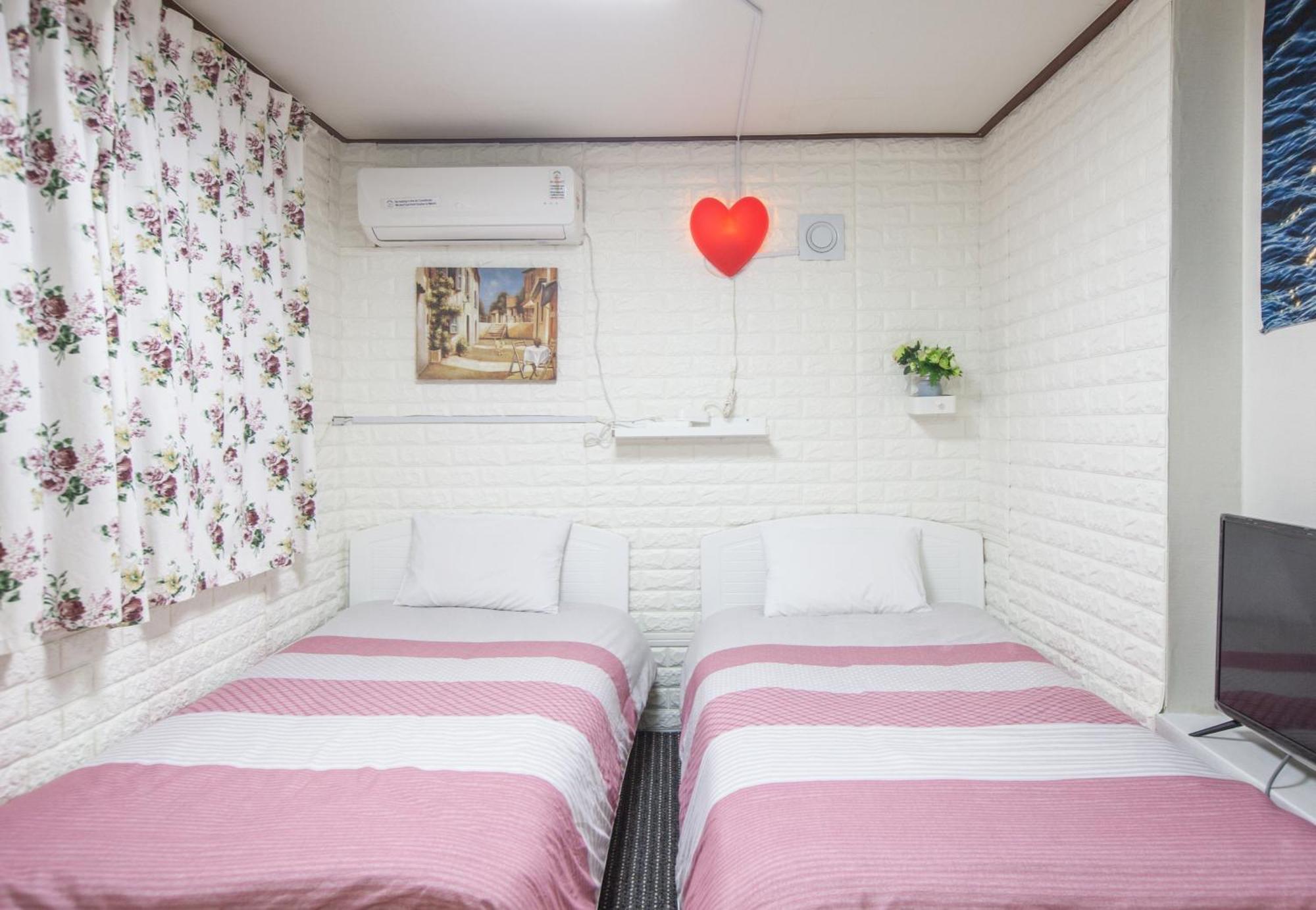Hotel Jeong House Seul Esterno foto